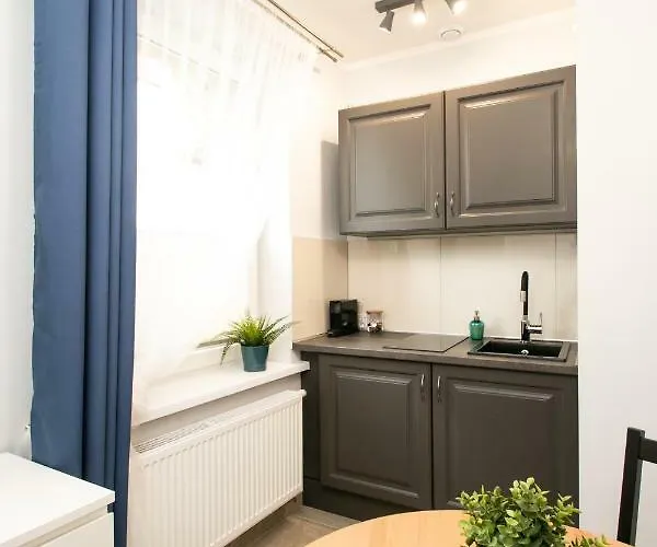 Good Night | Police *